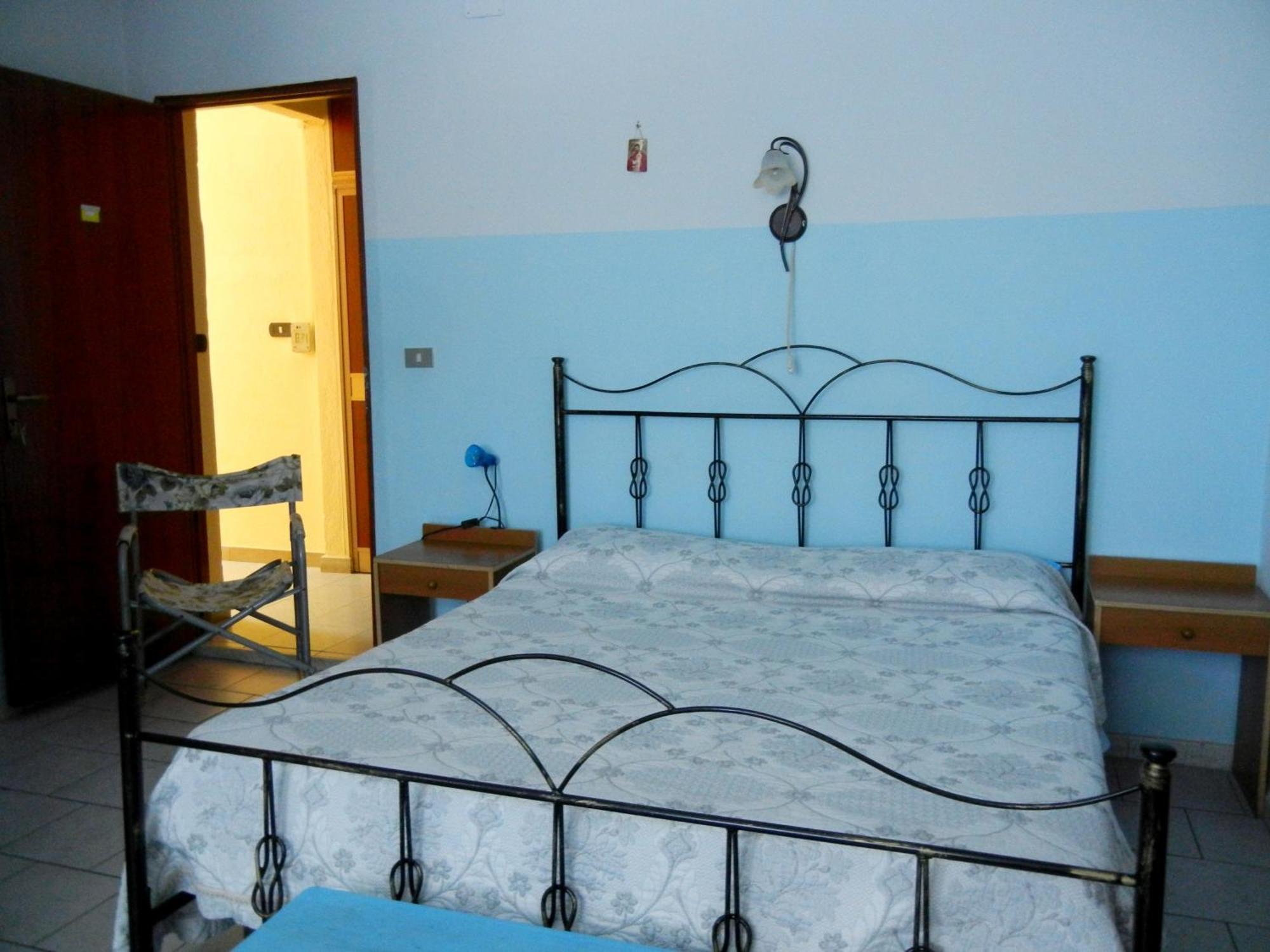 B&B La Pineta Reggio di Calabria Exteriör bild